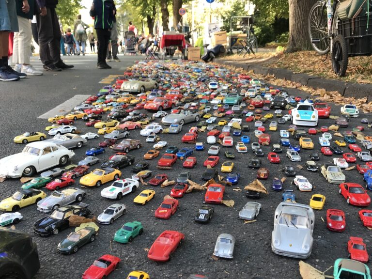 Wem gehören die Parkplatzflächen im öffentlichen Raum?
